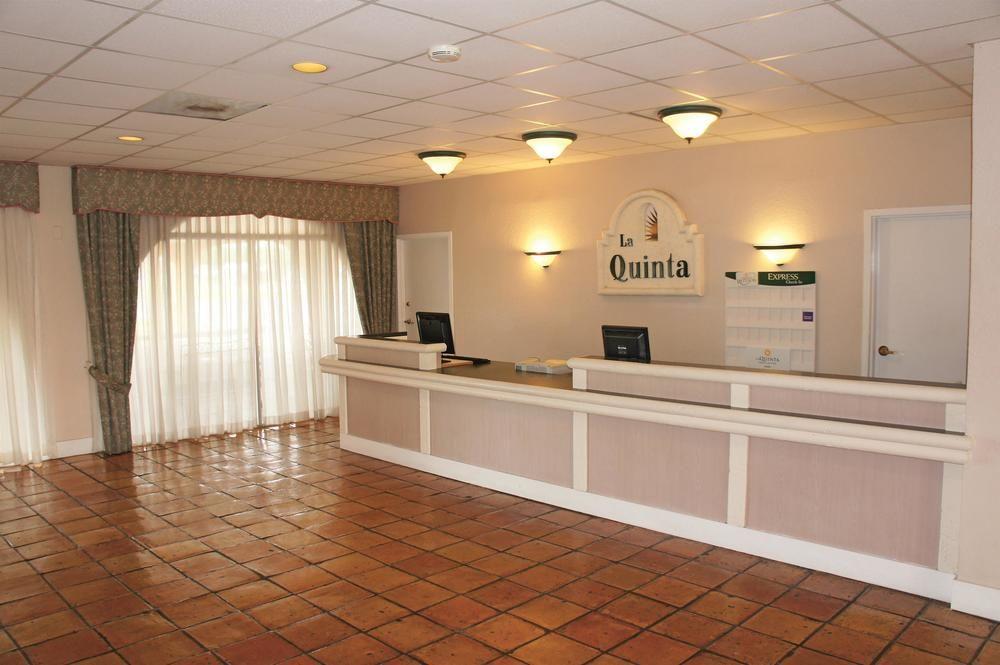 Days Inn By Wyndham Del Rio Eksteriør bilde